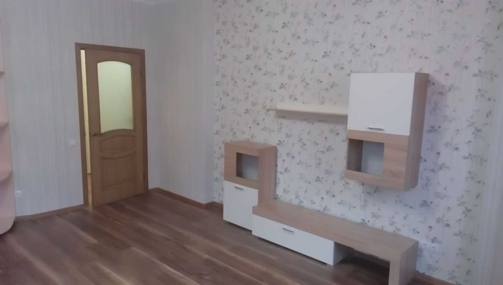 Юлії Здановської 50/2. 1К 54м2