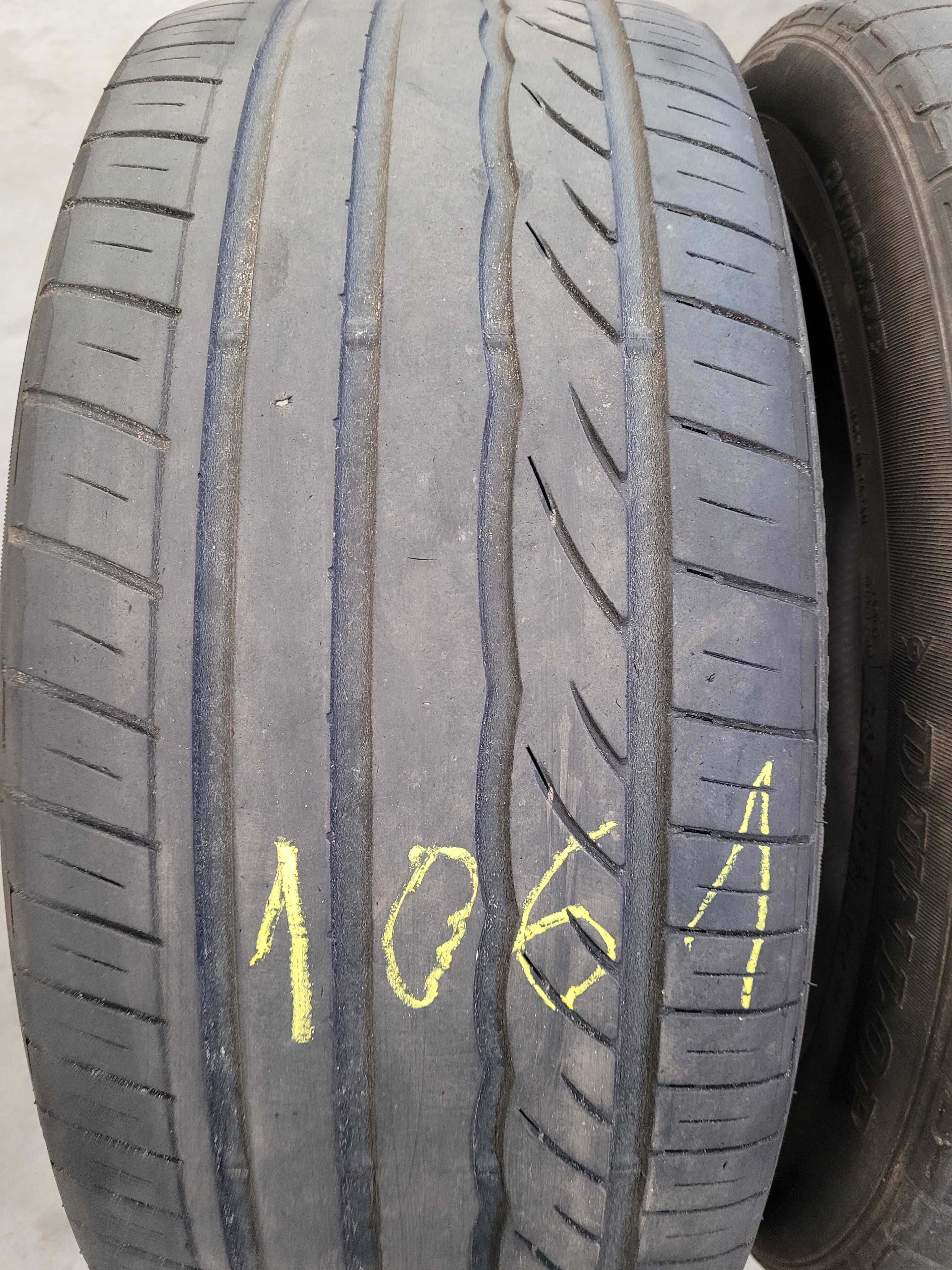 Komplet opon Dunlop 265/45 R 21