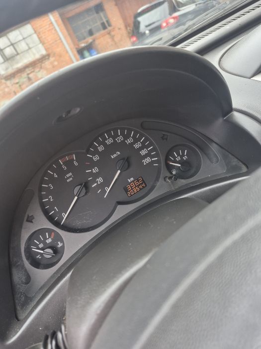 Opel corsa 1.3 diesel 2004r.