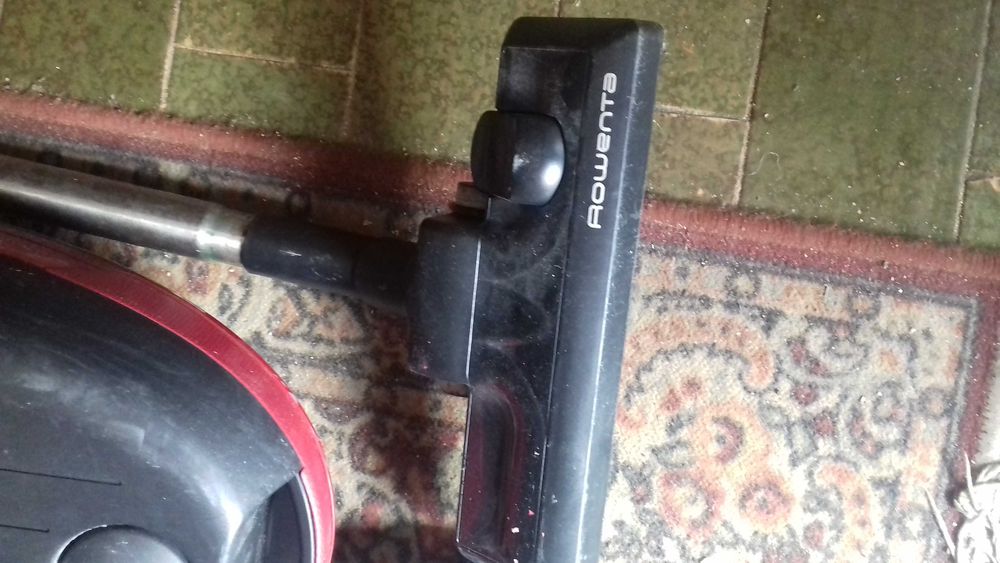 vendo aspirador marca rowenta 750w de potencia