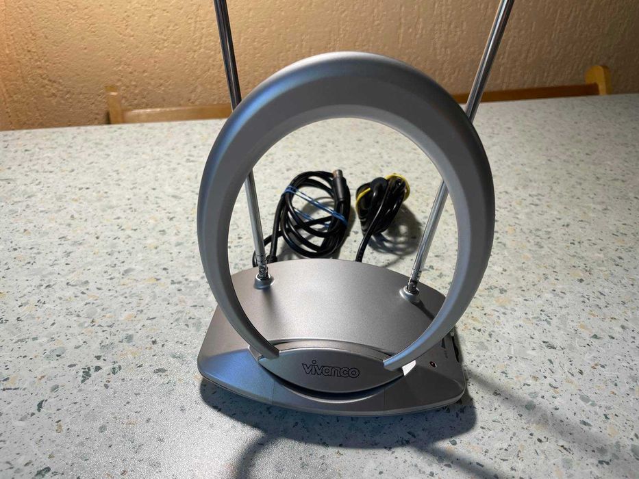 Активна антена для телевізора