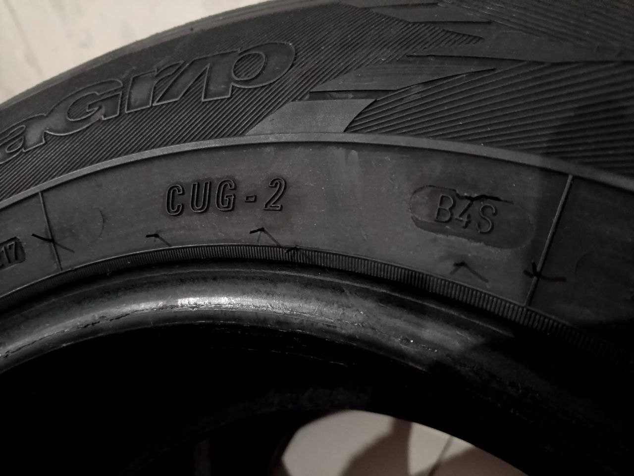 Пара шин 235/65R16C 115/113R  Goodyear Cargo UltraGrip