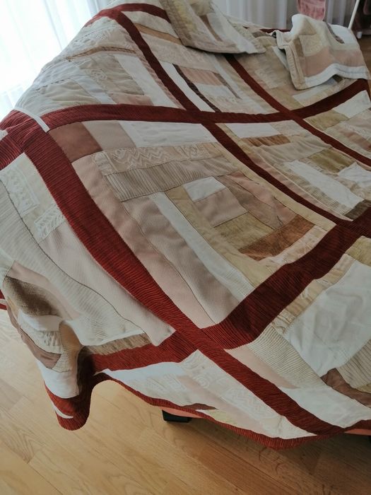 Narzuta patchwork na łóżko