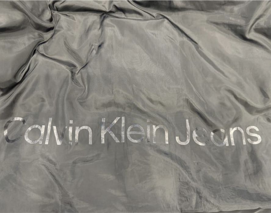 Зимовий пуховик calvin klein оригінал
