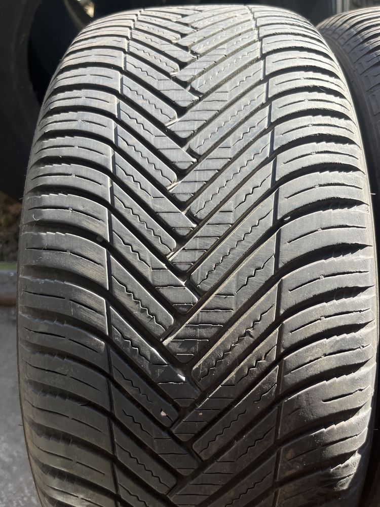 4x 225/50/17 wielosezon Hankook Kinergy 4S 2021 2x6,5mm/2x5,3mm