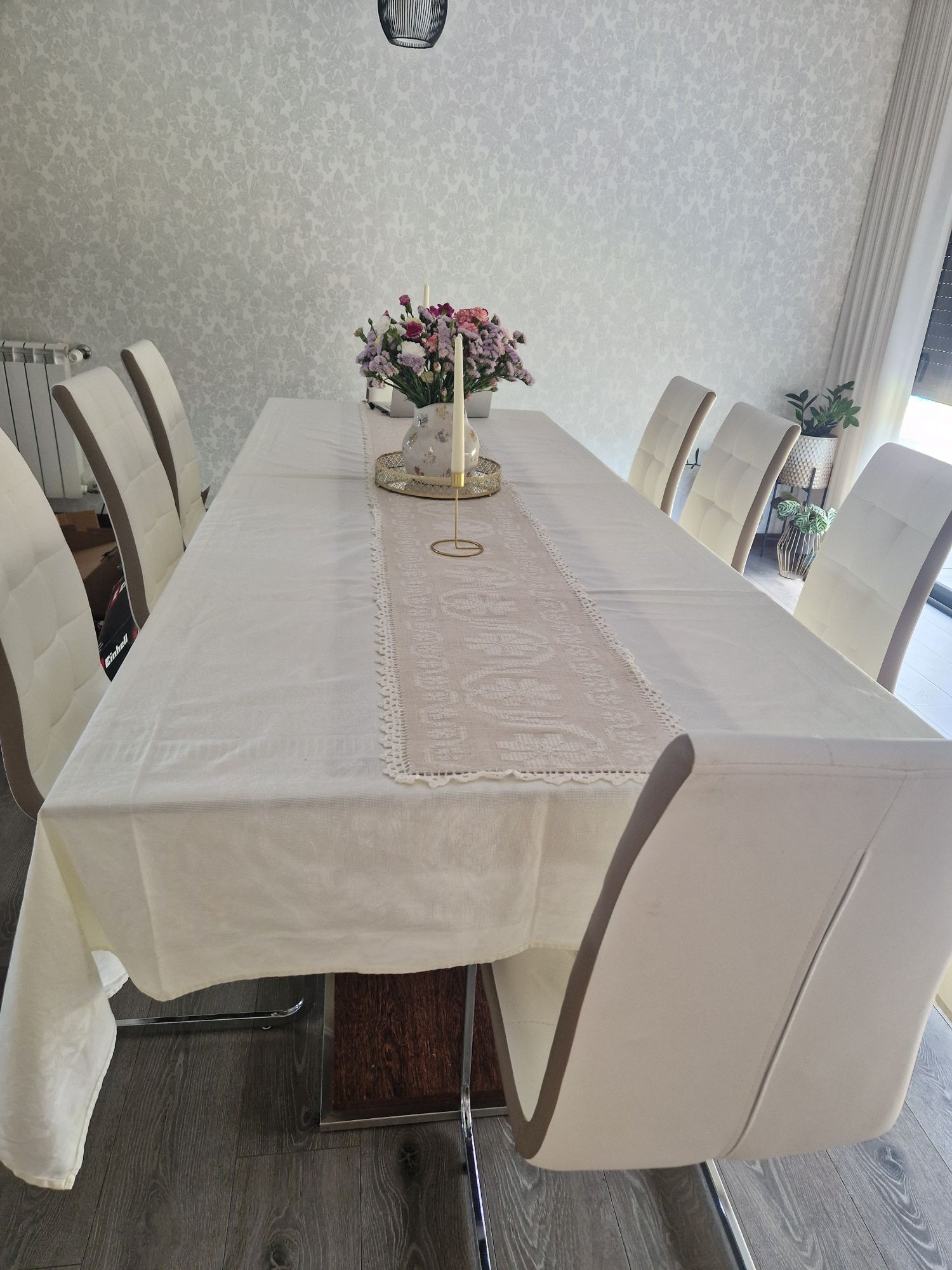 Conjunto de 8 cadeiras de mesa de jantar