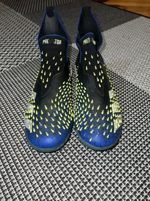 Взуття для футболу ( adidas) оригінал, розмір 36-37