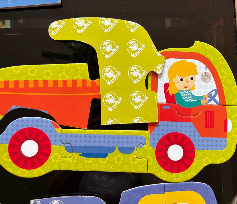 2 ZESTAWY puzzlI pojazdy Trefl i UKŁADANKA  - Pojazdy