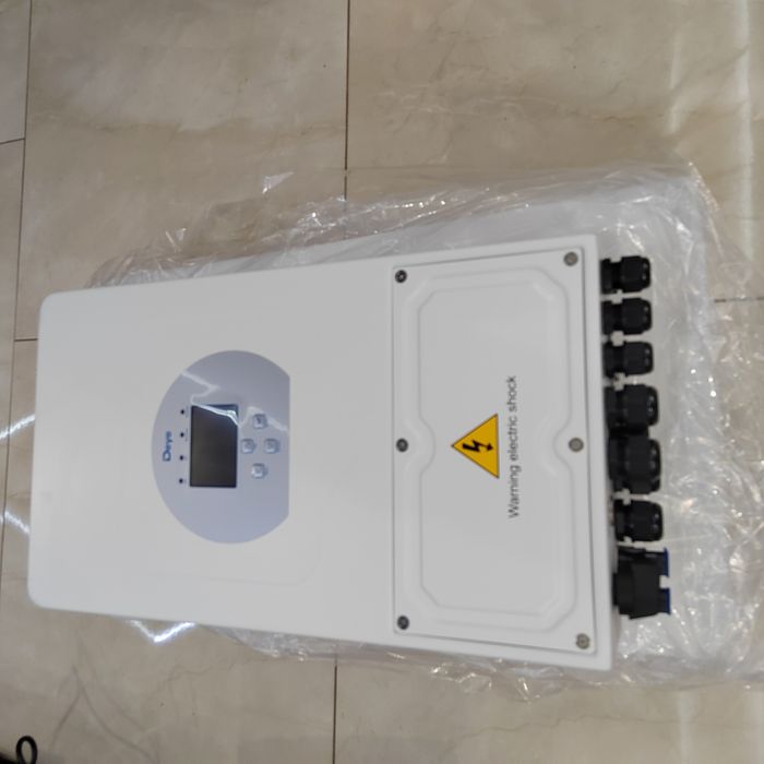 Инвертор гібридний від 10Квт Deye