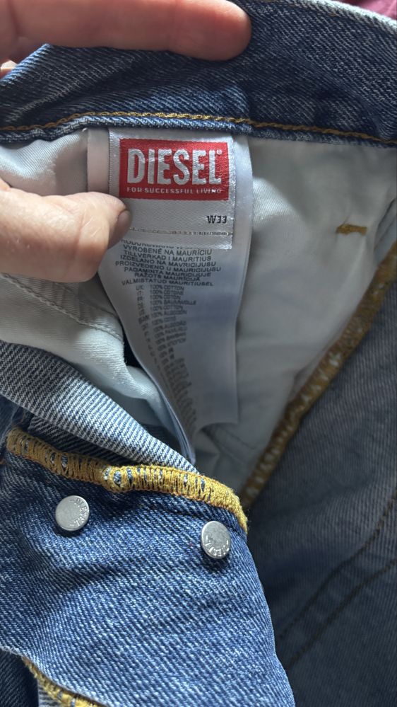 Чоловічі джинсові шорти Diesel шорты