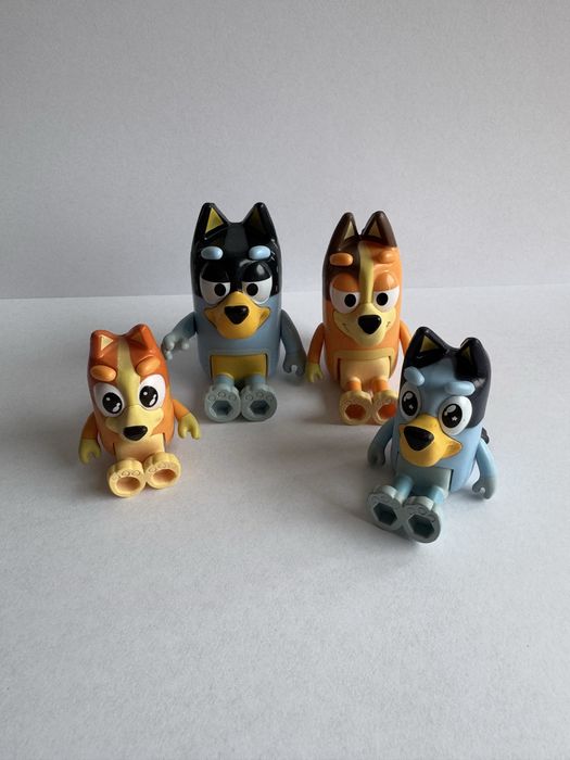 Figurki z bajki Bleuy