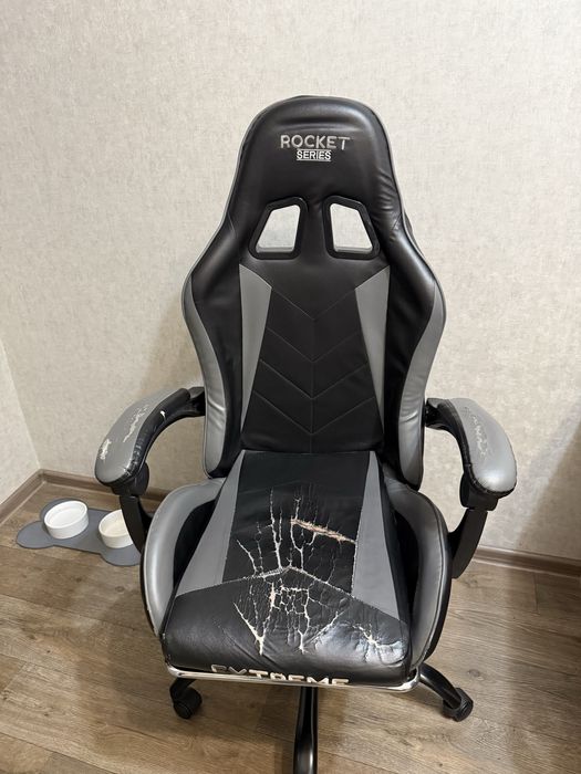 Компьютерное кресло EXTREME ROCKET