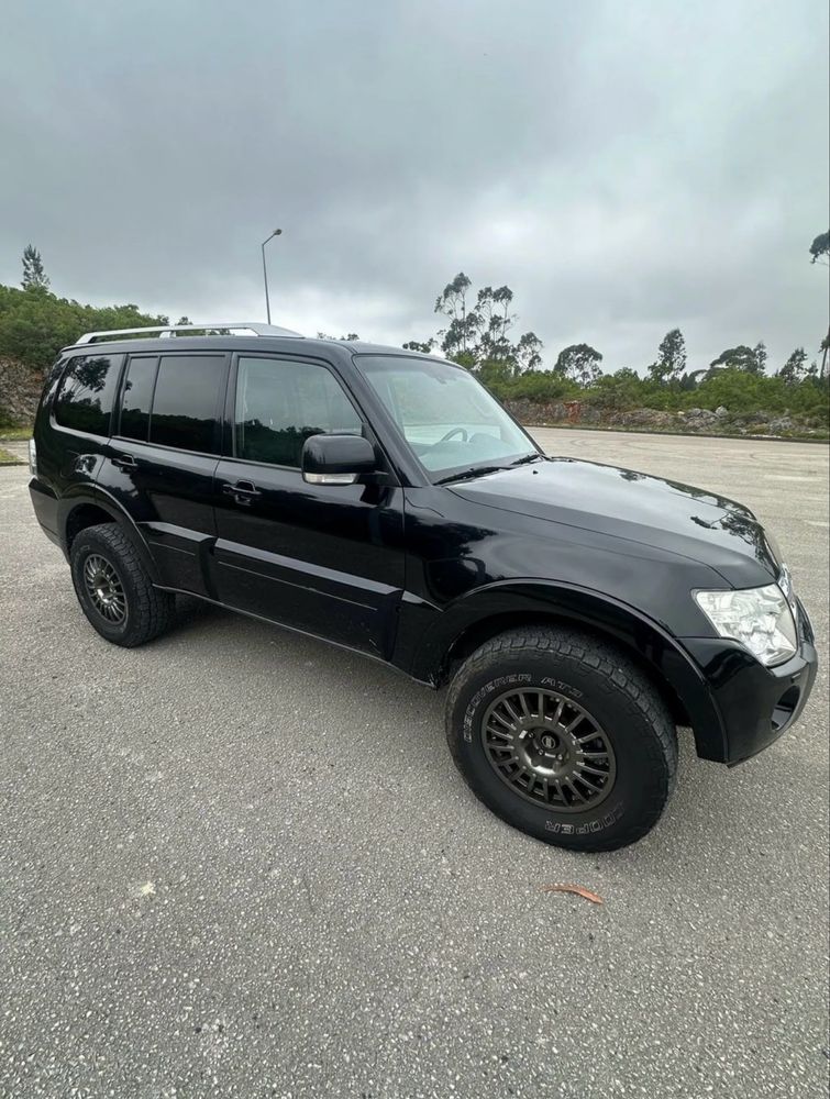 Mitsubishi Pajero 3.2 DI-D Intense