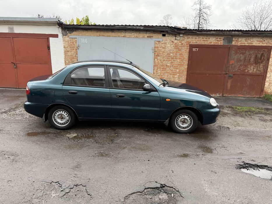 Део Ланос 1.5 SE