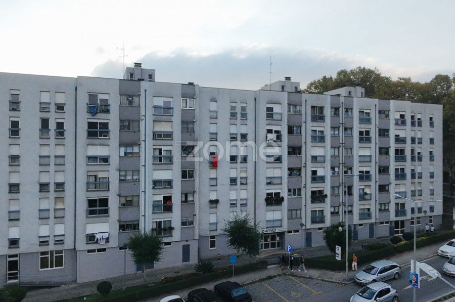 Apartamento T3 - V.N.Famalicao