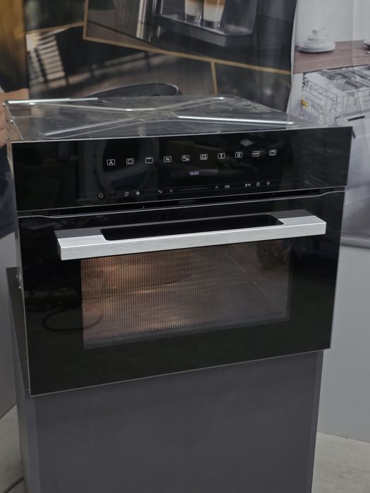 MIELE Комплект 2в1 духова шафа з мікрохвильовою Кавомашина CVA 6805