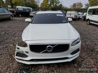 Volvo S90 Бампер  запчасть вольво с90
