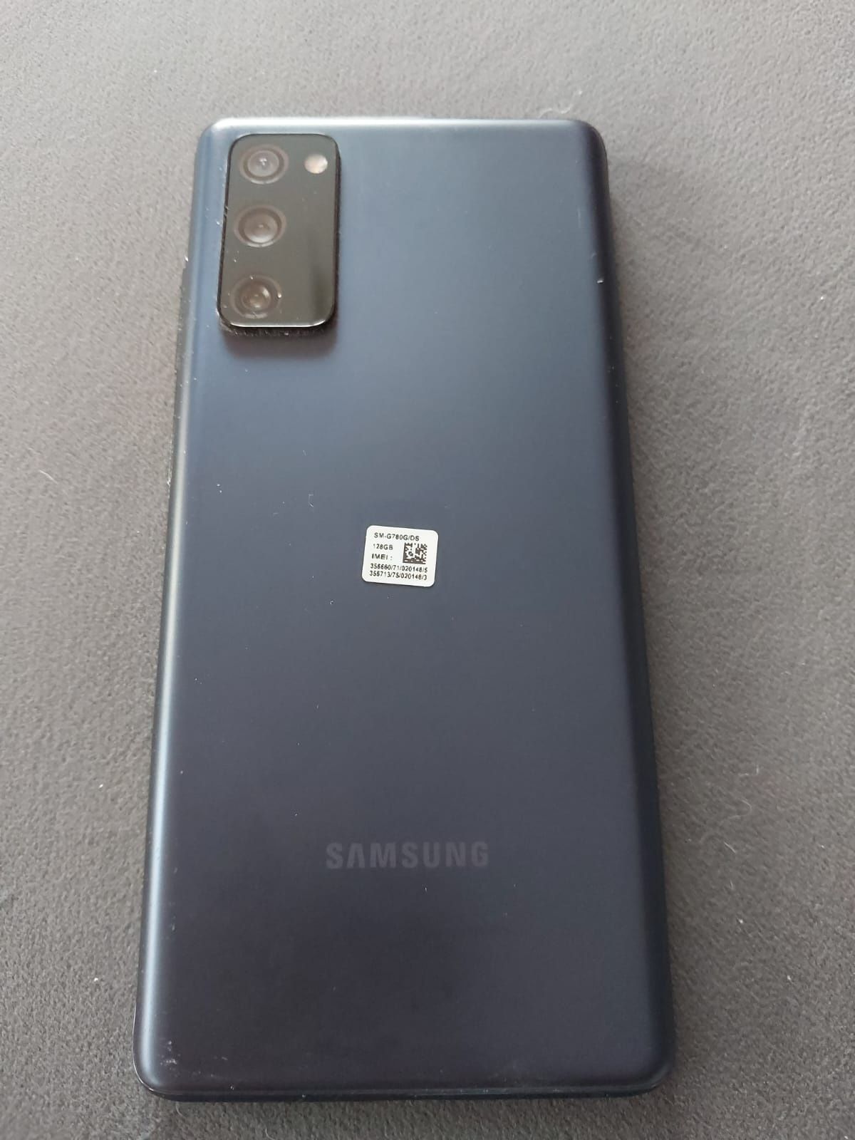 Samsung s20 FE 5G Blue 6GB / 126 GB
