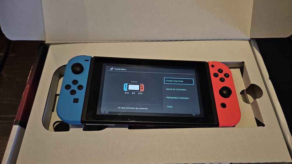 Nintendo Switch em caixa original