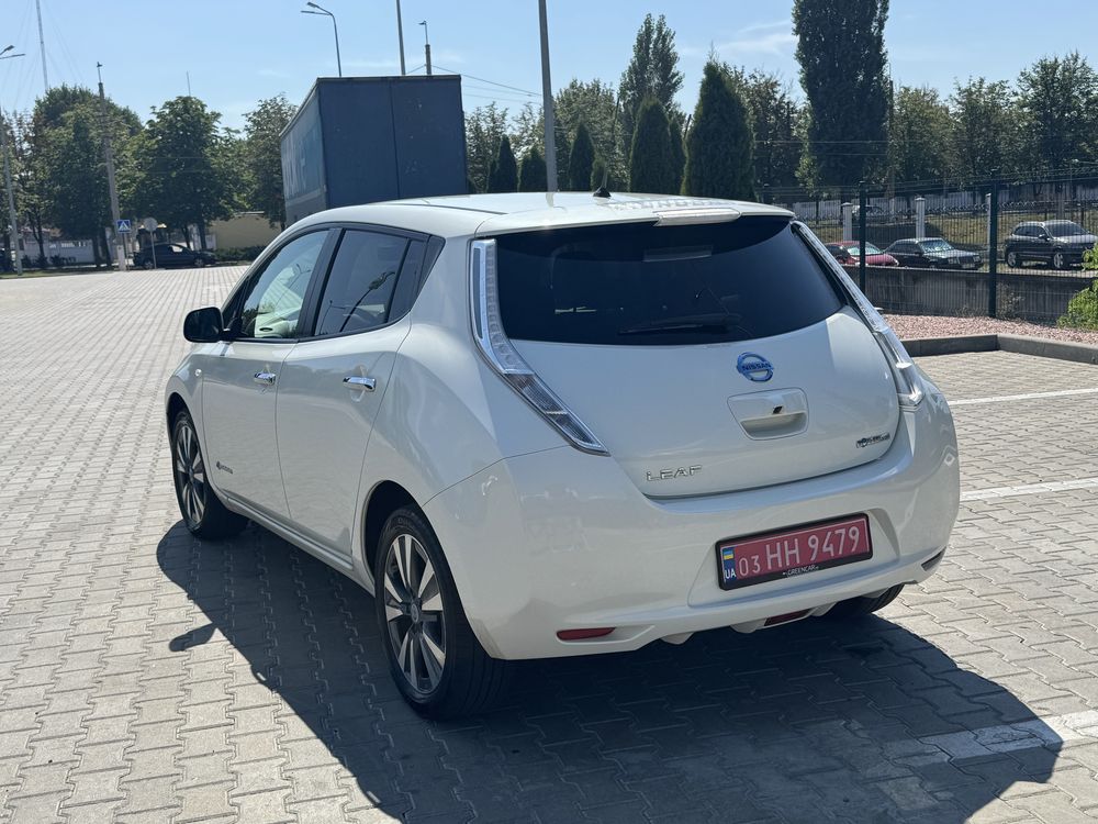 Nissan Leaf 30kw