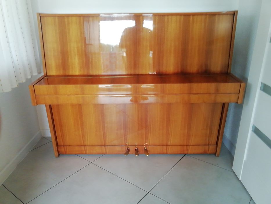 Pianino  Callsia sprzedam