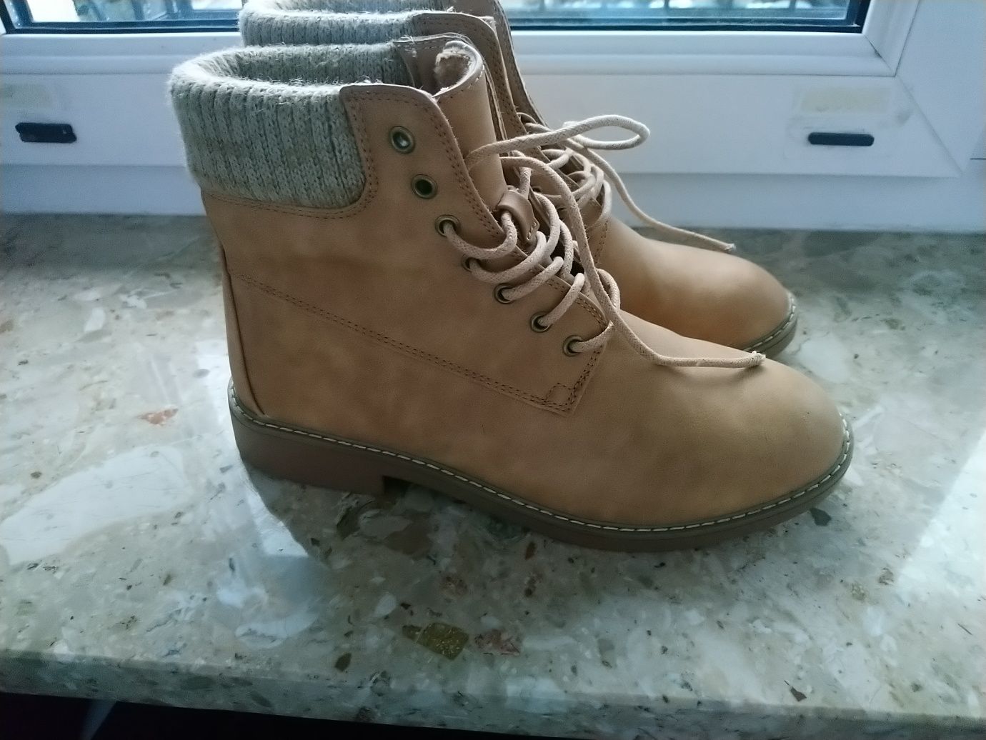 Nowe Buty skórzane zimowe F&F rozmiar 38