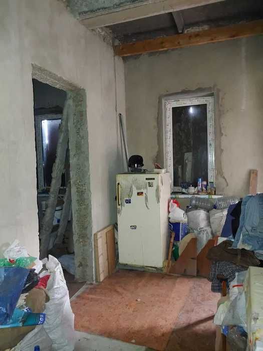 (13/1А) Продам невеликий капітальний будинок на ділянці 12 соток