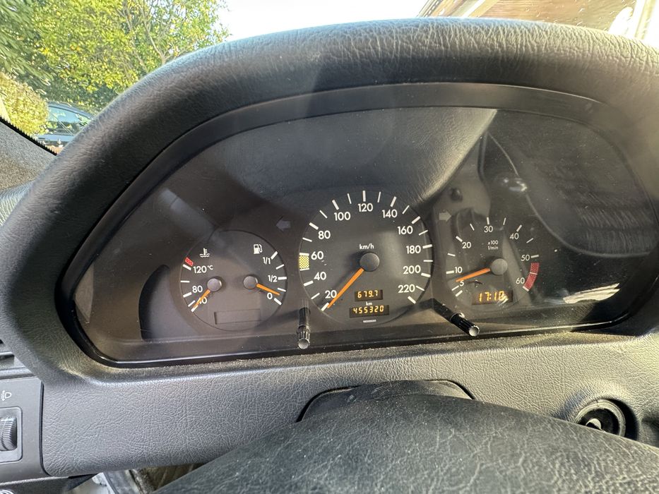 Mercedes Benz - C 220D