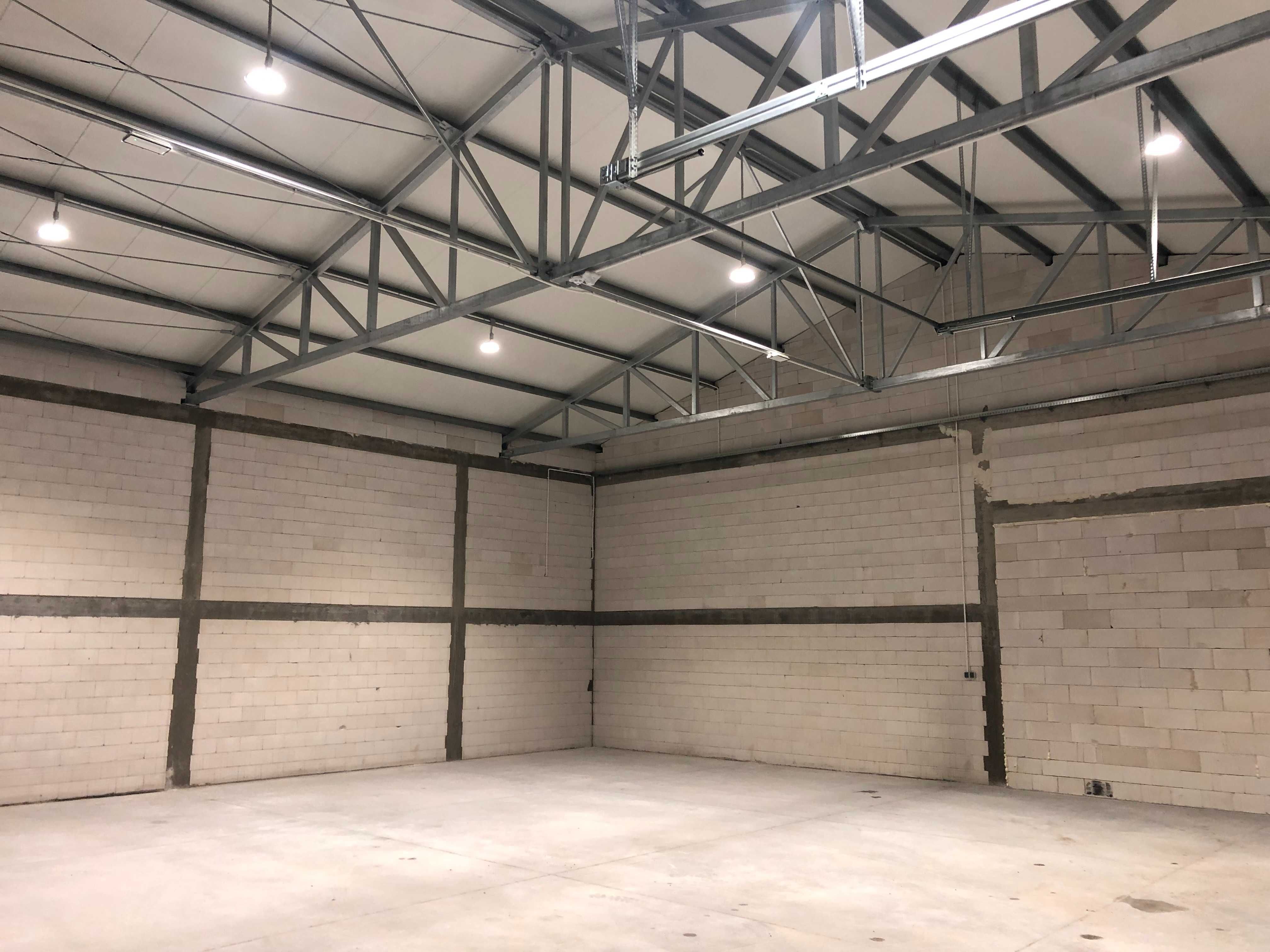 Magazyn do wynajęcia 2 x 230m2 Sękocin
