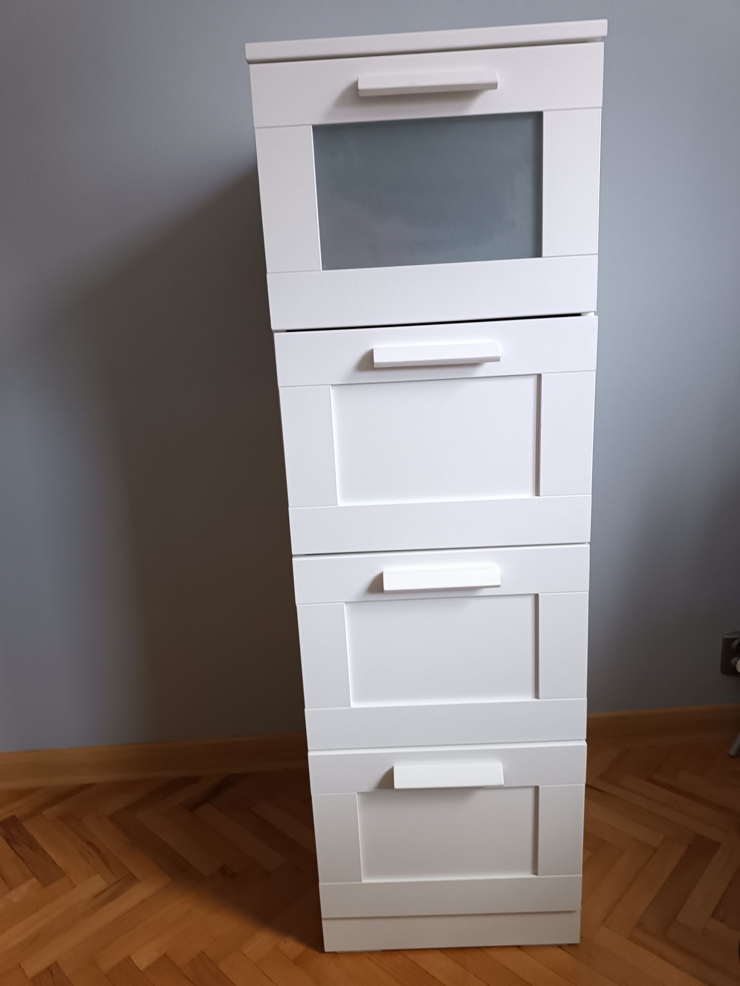 Komoda BRIMNES IKEA 4 szuflady