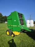 Prasa John Deere 550