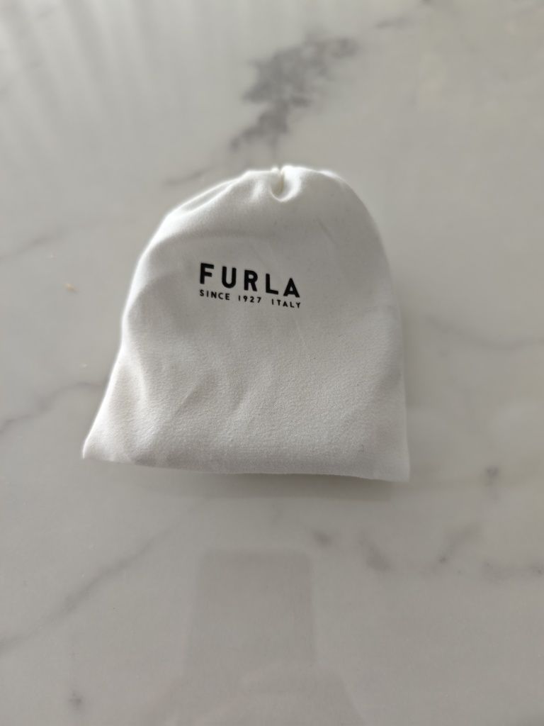 Porta cartões FURLA com alça