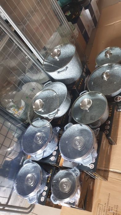 Каструлі з мармуровим покриттям