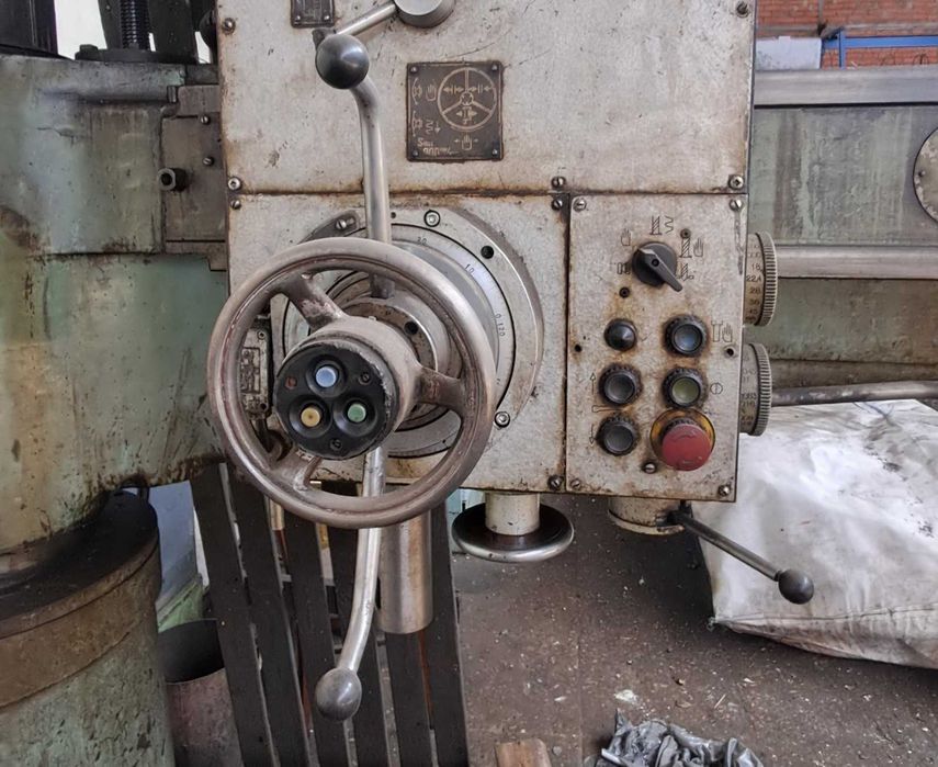 2А554 радиально-сверлильный станок (25грн. за 1кг.)