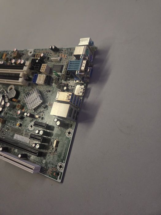 Sprzedam płytę główną do komputera HP Compaq 6300 Pro SFF.