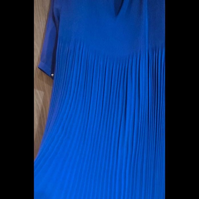 Продам сукню пліссе