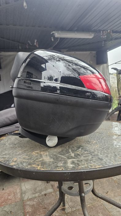 kufer centralny + stelaż GIVI YAMAHA, 2 KLUCZE