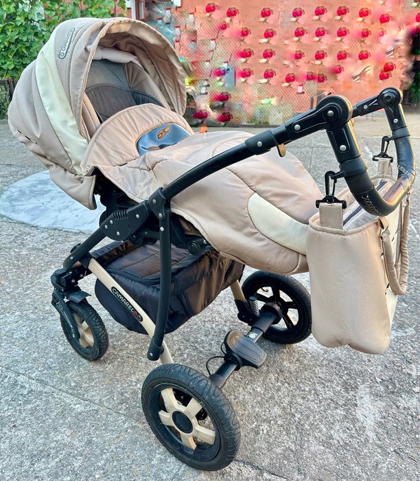 Універсальна коляска Camarelo Carmela