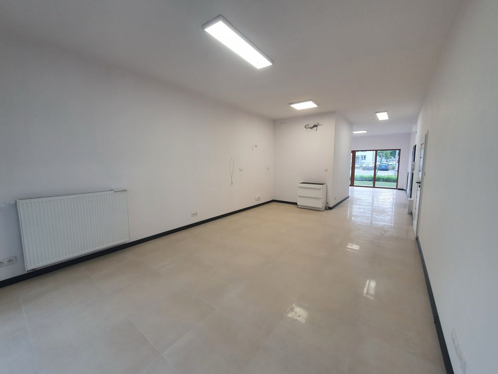 Wynajme lokal usługowy 65m2 do 140m2 Wyszków
