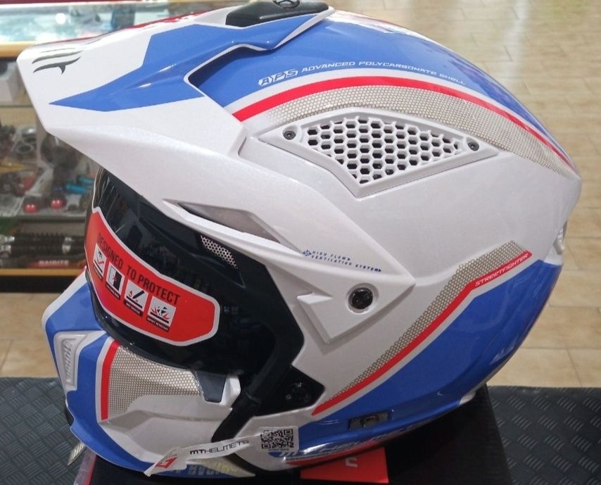 Capacete MT Helimets Novo com duas viseiras