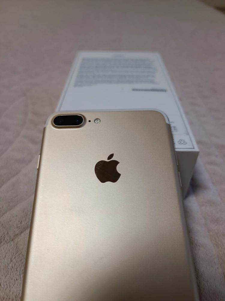 iPhone 7 Plus w bardzo dobrym stanie 32GB