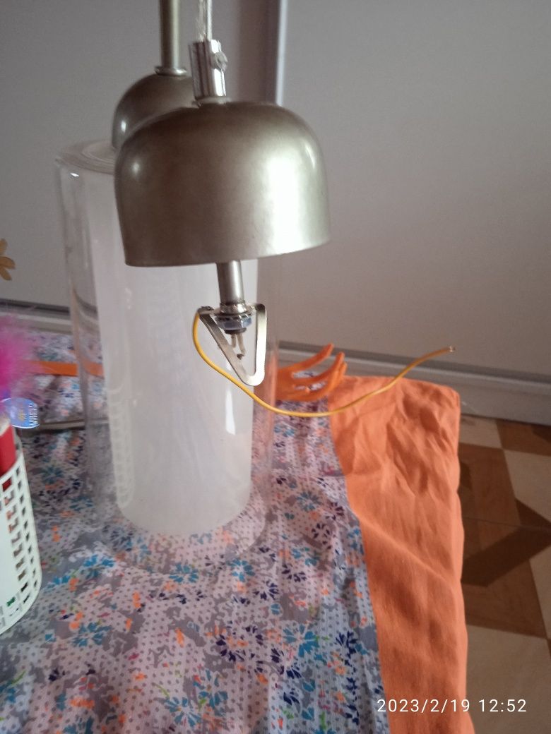 Lankę pojedyncze wisząca na sufit