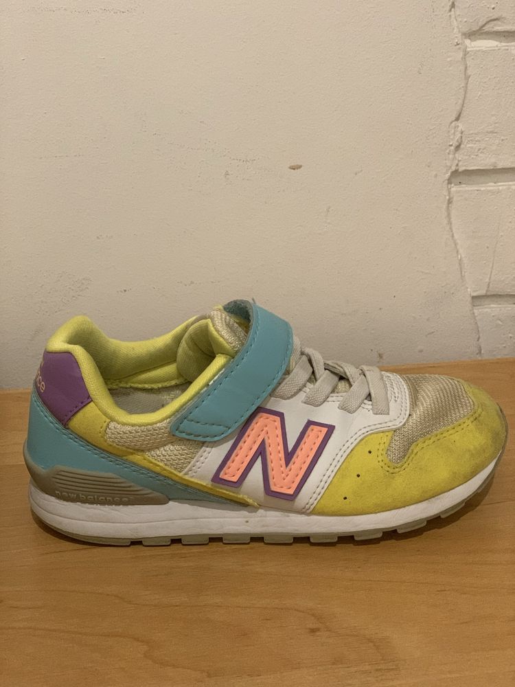 Дитячі кросівки new balance 30,5