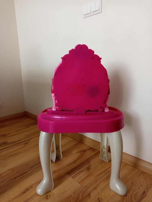 Toaletka dla dziewczynki