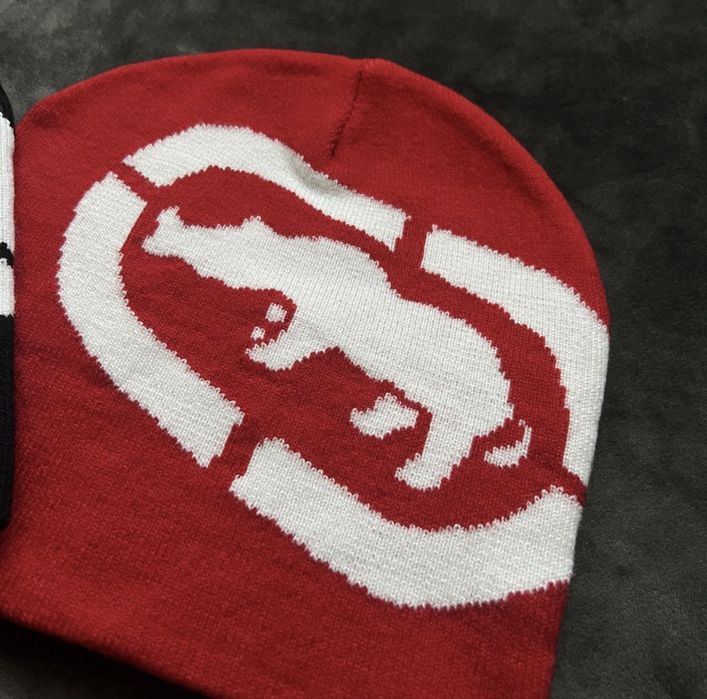 Шапка Ecko Unltd в новом состоянии