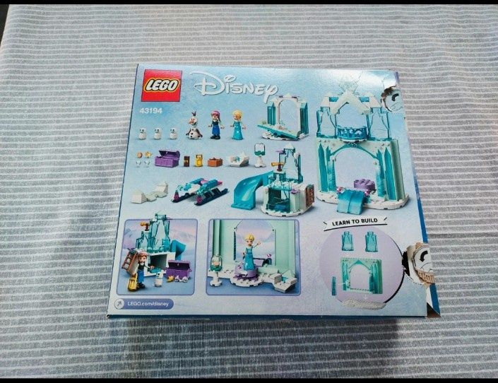 43194 LEGO Disney Anna and Elsa's Frozen Wonderland