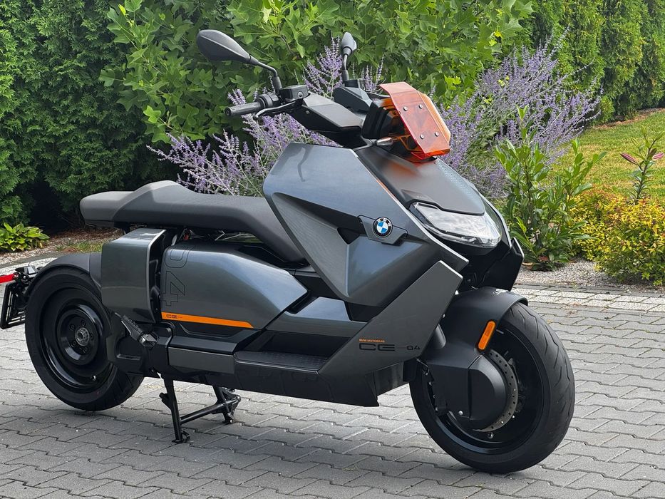 BMW CE 04 BMW CE04 Elektryk Na kat A2 Sprowadzony Importer Moto BMW Italia