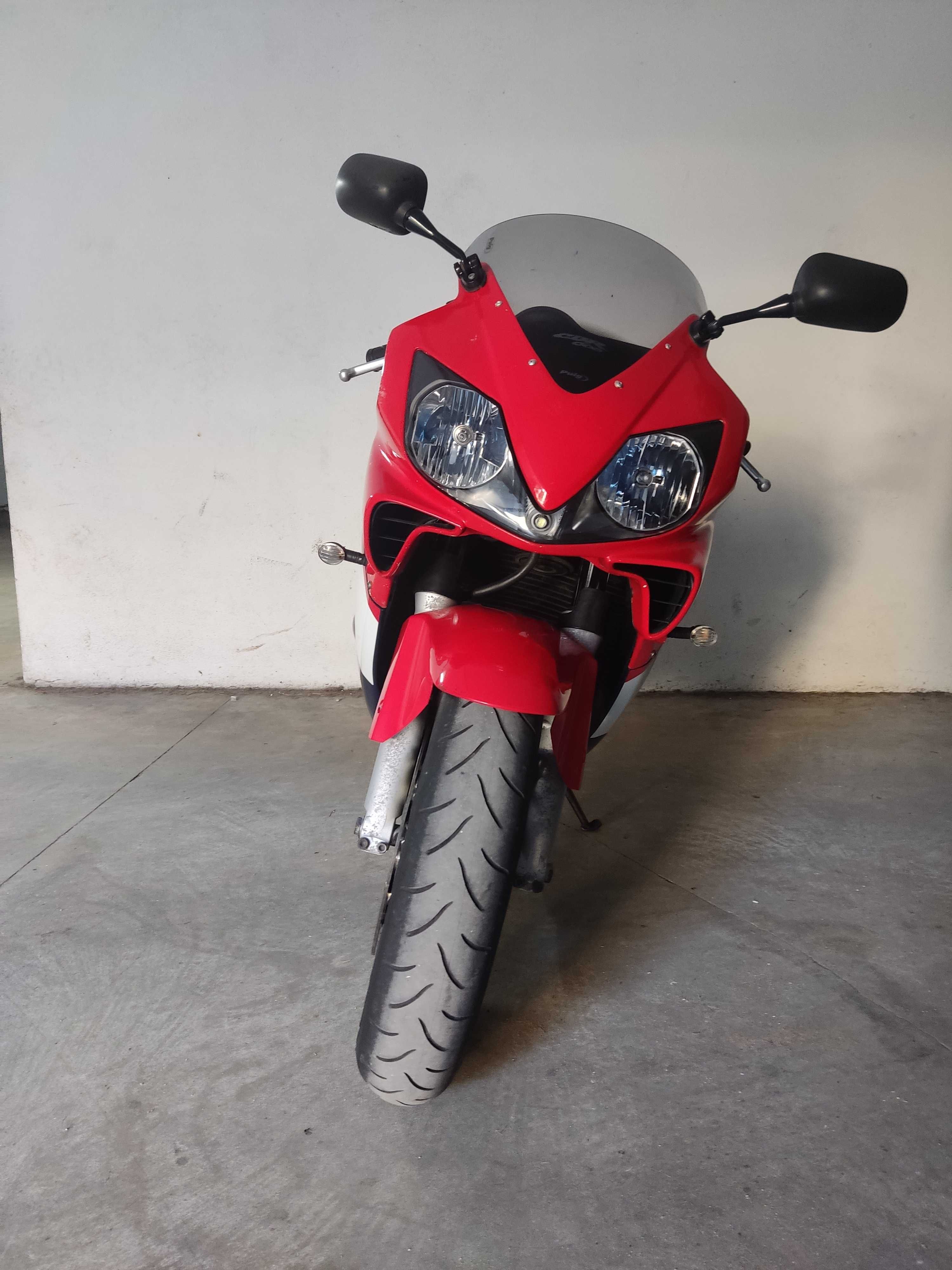 Honda CBR 600f 4i PGM-Fi tricolor 2001