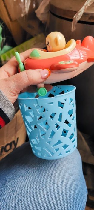 Віддам безкоштовно різні іграшки для дітей