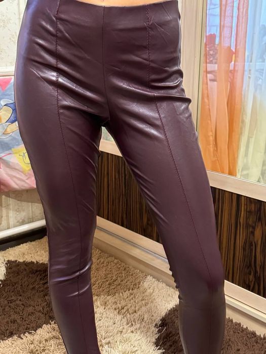 Класні кожані лосини